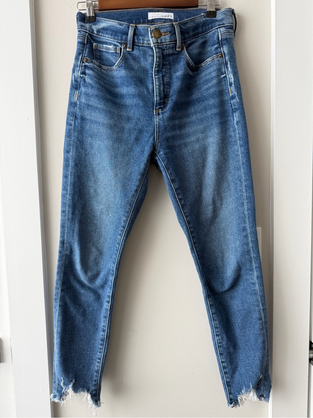 LOFT Women's Skinny Jeans in Medium Blue Wash
